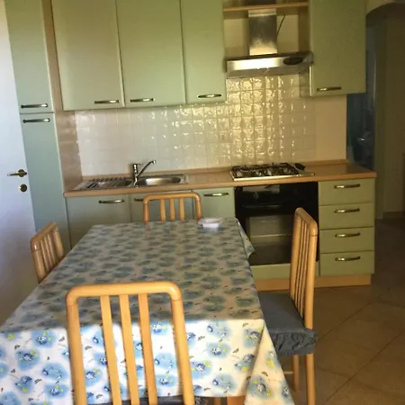 Borgo Di House * Murta Maria